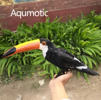 

Aqumotic Simulation Giant Toucan Animal about 43cm Handmade Outdoor Statue Photography Prop Window Decoration Flower Room