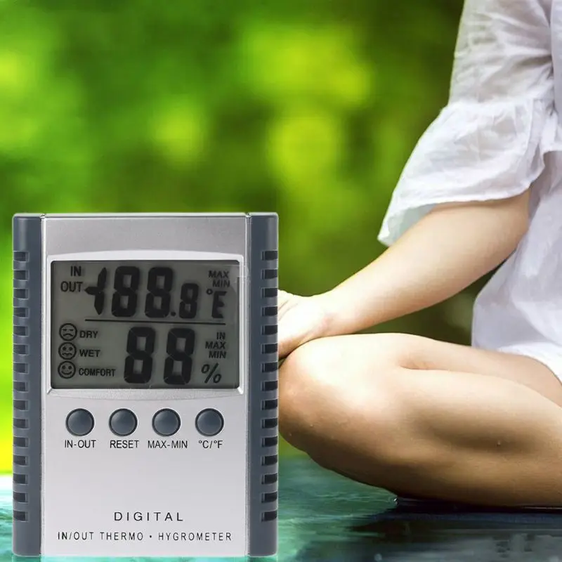

Digital Indoor/Outdoor Thermometer Humidity Meter HC520 Weather Station w Sensor
