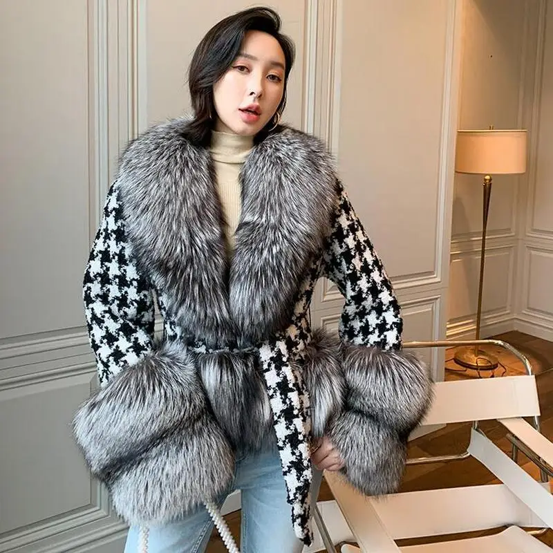2020 Autumn and Winter  Women's Fur Coat Women's