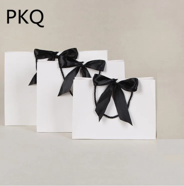 20 Pcs Grote Gift Bag Voor Wedding Party Gift Verpakking Met Handvat Kraftpapier Boodschappentas High-End ambachtelijke Papier Pouch 20 Pcs Grote Gift Bag Voor Wedding Party Gift Verpakking Met Handvat Kraftpapier Boodschappentas High-End ambachtelijke Papier Pouch