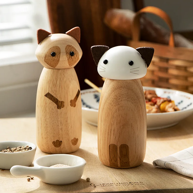 Creative Grinder Cat Raccoon Shape Black Pepper Sesame Grinder Wooden