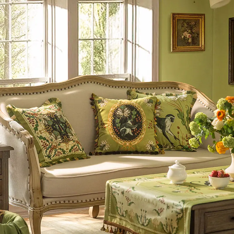 

American Tassel Pillow Pillowcase Jungle Animal Print Velvet Sofa Cushion Luxury Green Home Sofa Pillows Plush Cushion Cover