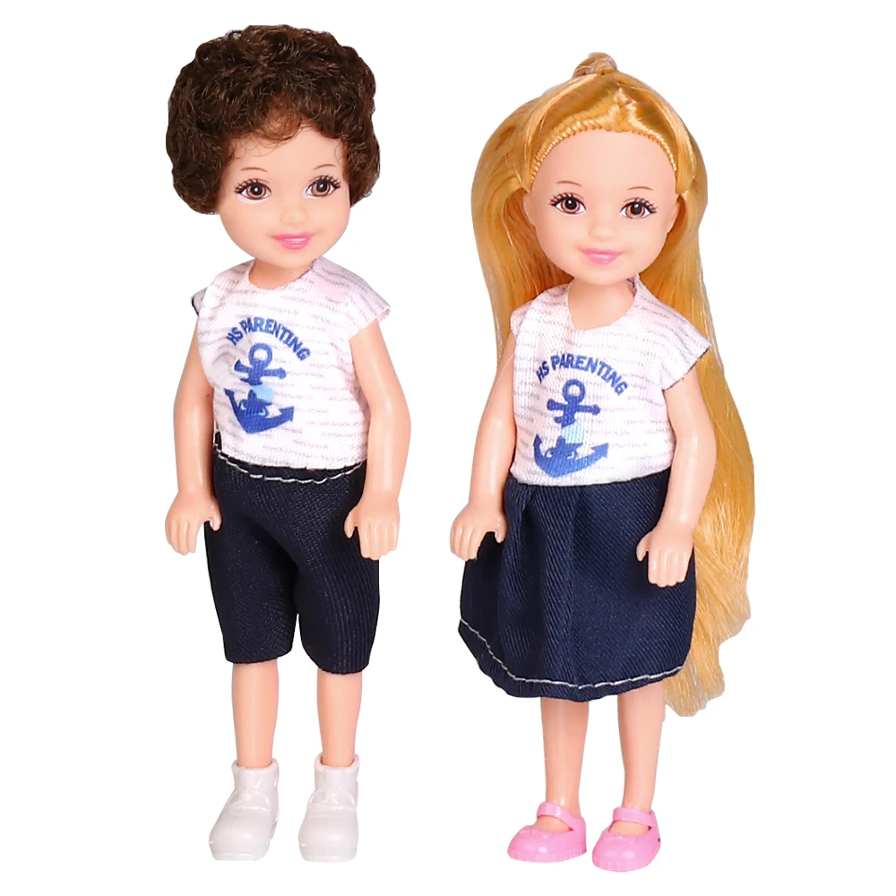 Набор кукол для семьи 4 человека детский игрушечный костюм 1 мама папа сын дочь