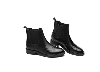 

Bullock carved Chelsea boots female 2019 autumn and winter models low heel plus velvet boots