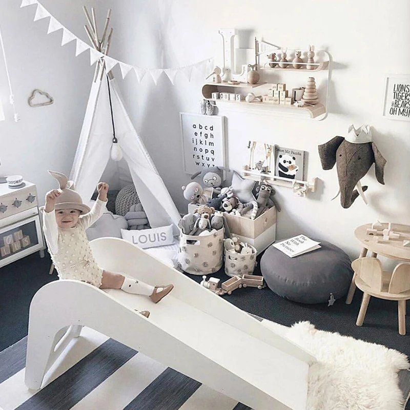 Белая краска на водной основе для дерева водостойкий и устойчивый к плесени лак