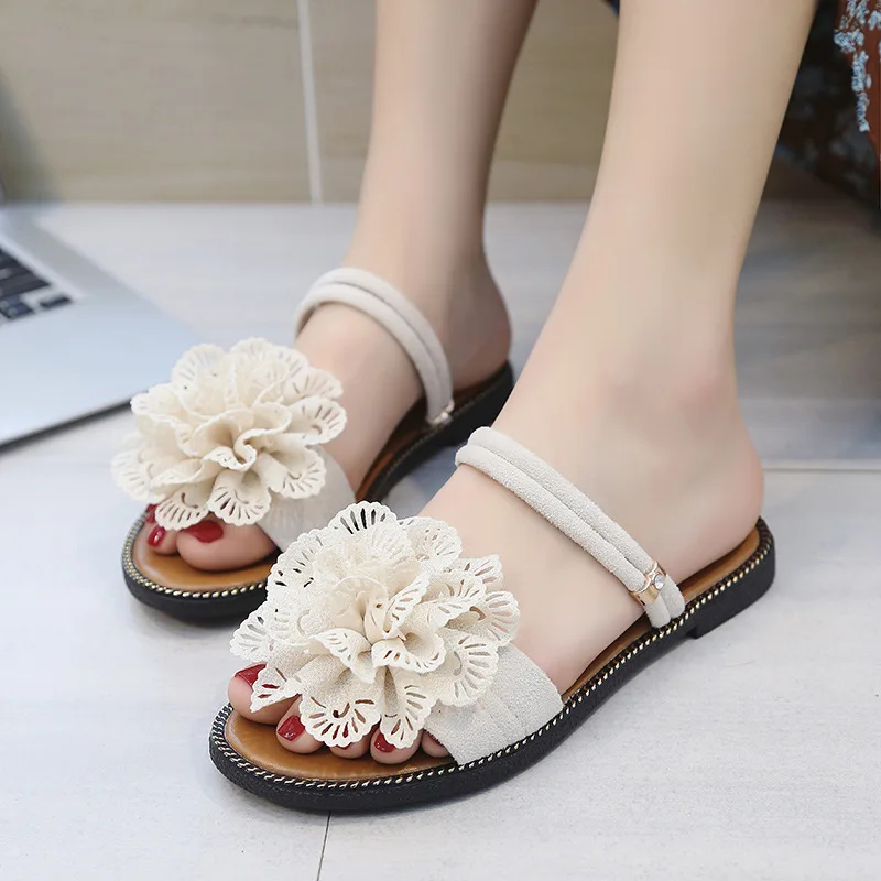 8831177777_1845245522