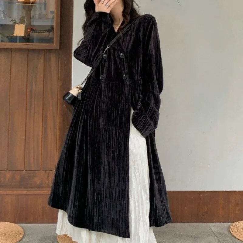 

Winter Warm Trench Coat Women Black Velvet Warm Long Outwear Coat Female Korean Fashion High Street Chic Vintage Overcoat 2021