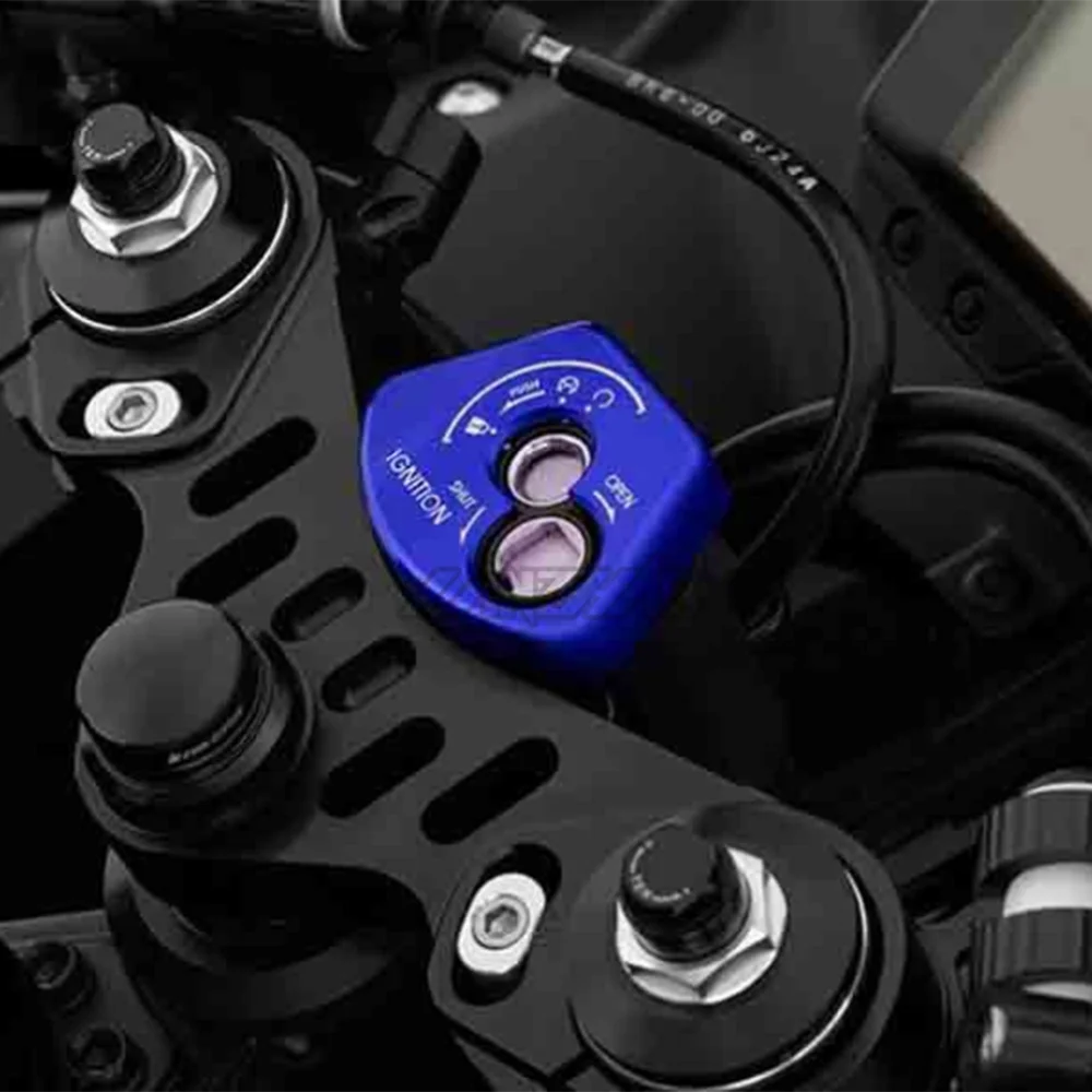 R15 V3 IGNITION COVER