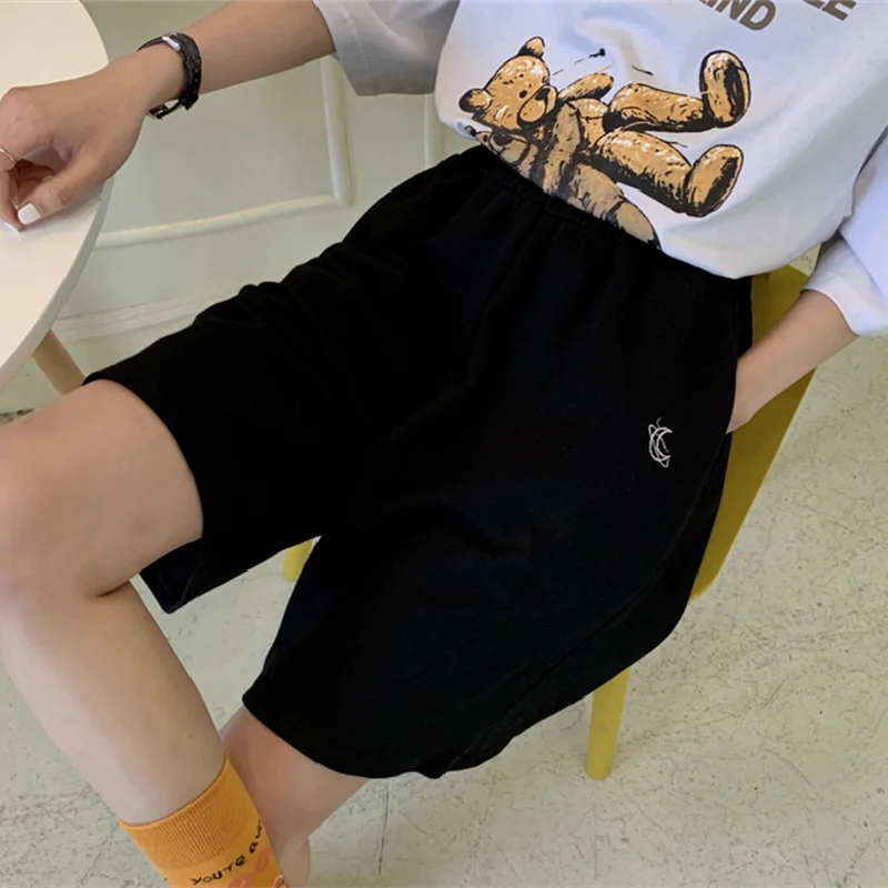 Spodenki damskie letnie luźne 3XL solidne hafty BF szerokie nogawki do kolan Harajuku Casual proste Ins modne wszystkie mecze studenci Chic 2 Spodenki damskie letnie luźne 3XL solidne hafty BF szerokie nogawki do kolan Harajuku Casual proste Ins modne wszystkie mecze studenci Chic 2