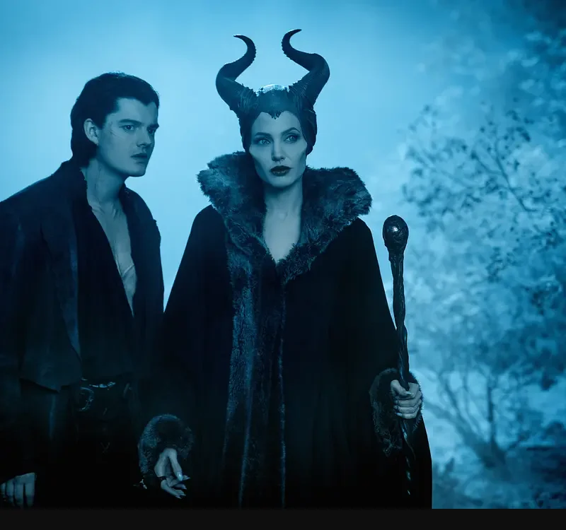 На фильм «Малефисента» реквизит для косплея Ангелина Джоли ведьма драгоценный камень скипетр ПВХ Съемный Светодиодный Волшебная палочка костыль вечерние маскарадный реквизит
