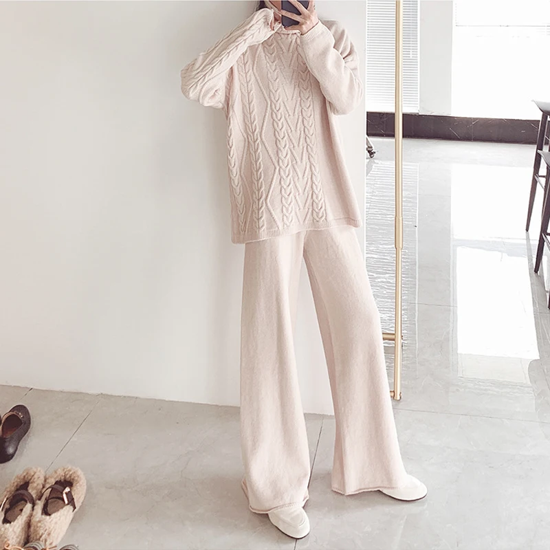 

Original design 2019 autumn and winter new Korean wool blend thick soft sweater trousers ladies 2 piece suit