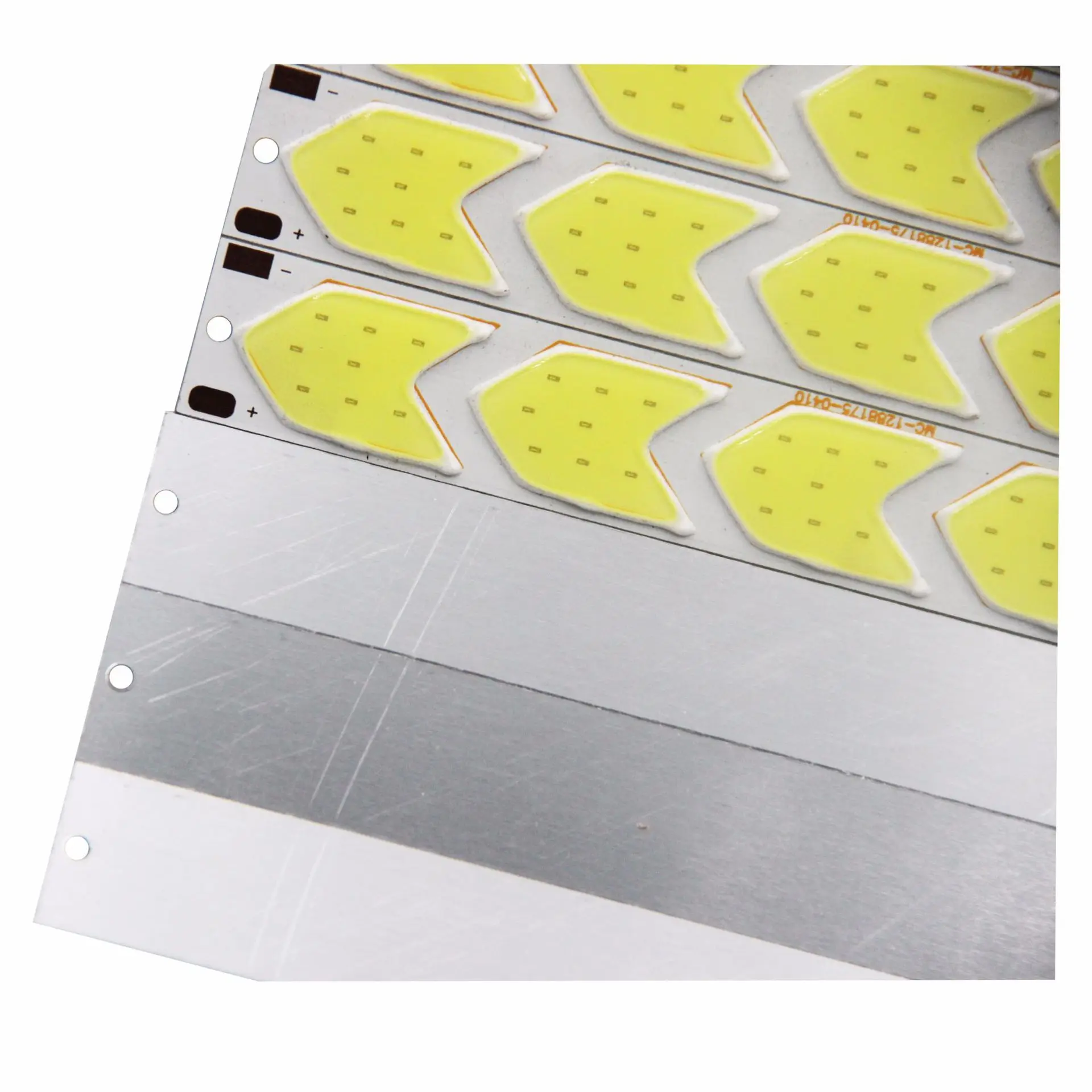 

Customizable Flexible Arrowhead-Shaped Cob LED Integrated Daytime Running Lamp Surface Light Source Lamp Beads Cool White Flip C