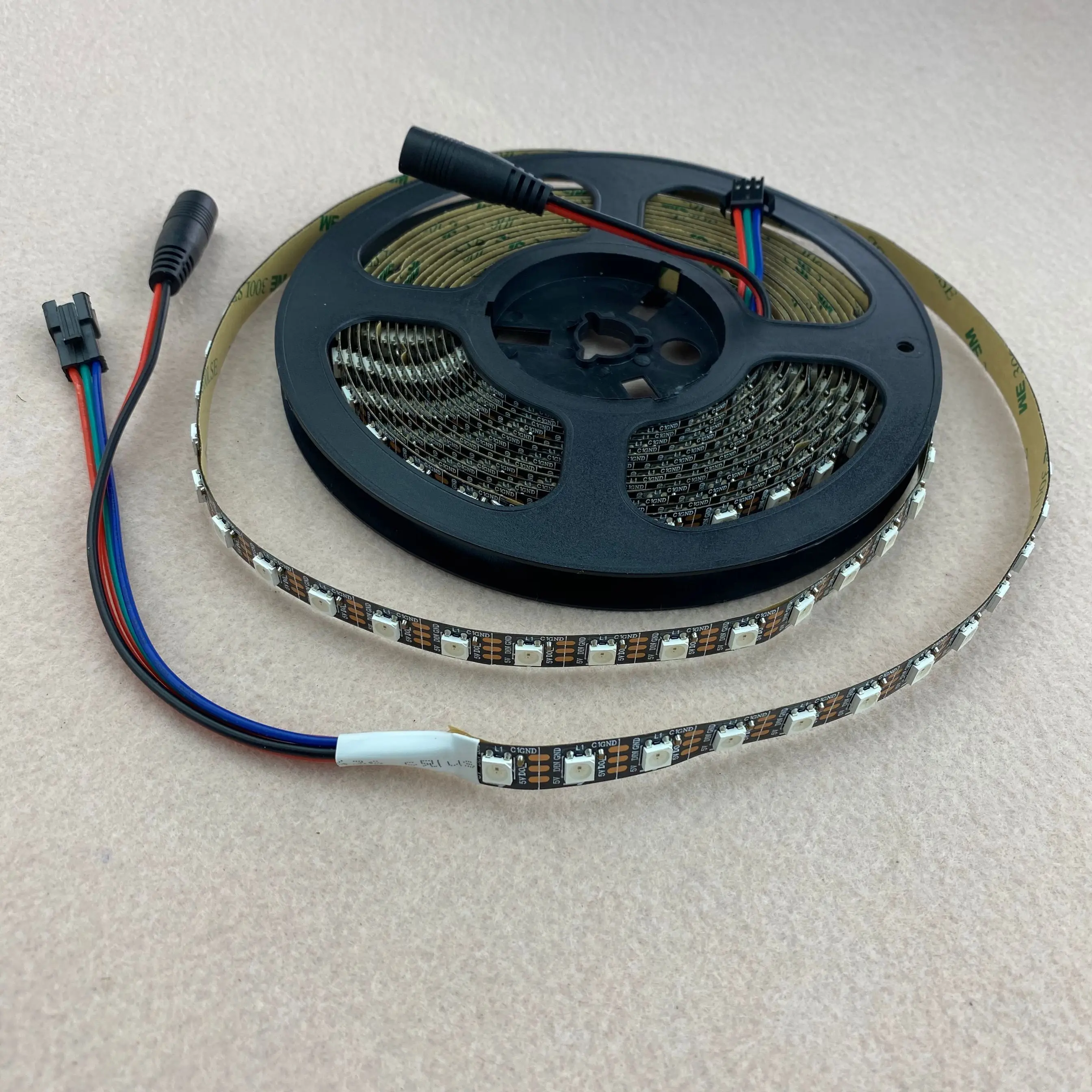 5m DC5V WS2812B led pixel srip не водонепроницаемый 74 шт. WS2812B/M с пикселями Черная печатная