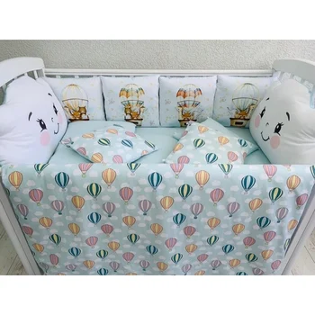 

Комплект в кроватку "Мультяшки в облаках" Комплекты в кроватку 2