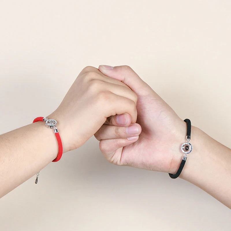 10528446598_1889741752