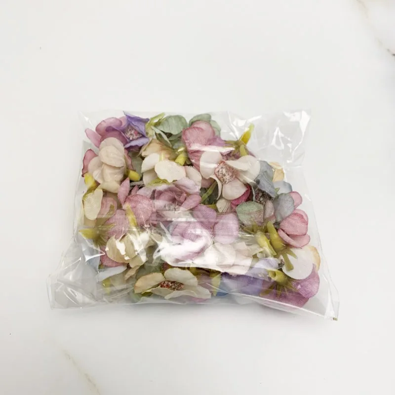 50 Pcs Artificial Daisy Flower Heads Home Decor DIY Garland Bedroom Craft Small Handwork Decor