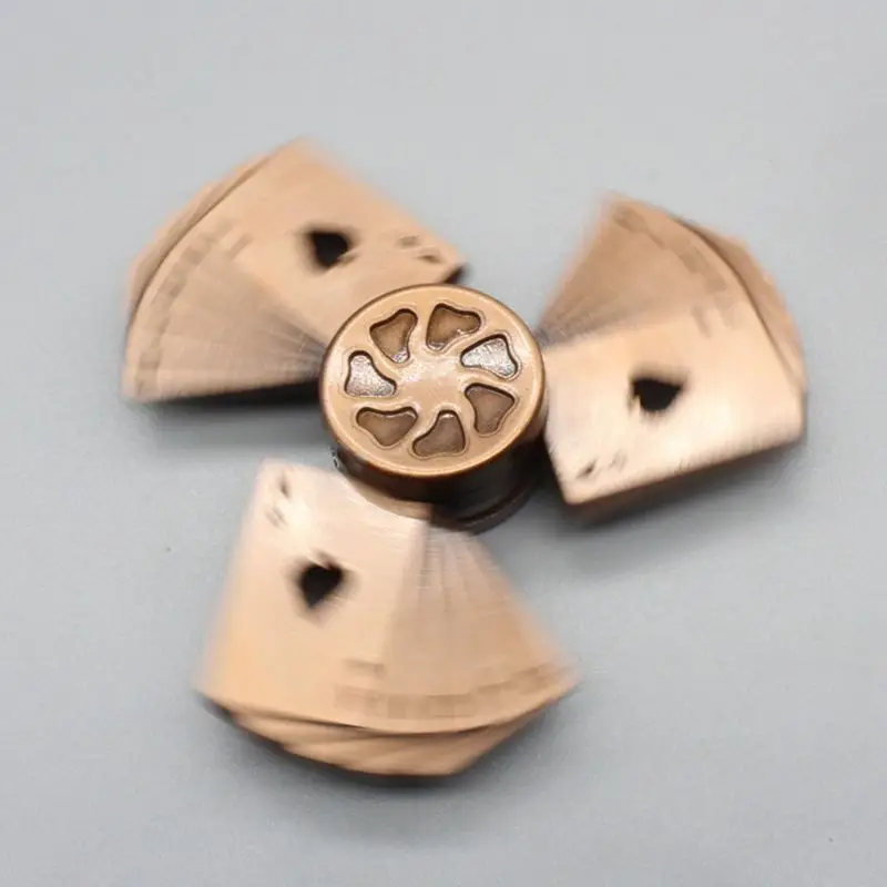 Poker Style Hand Spinner Zinc Alloy Bearing High Speed Spinning Game Relief Toy