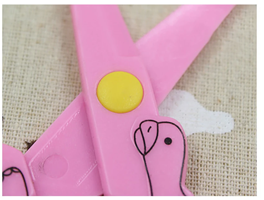 2697798318_539390777