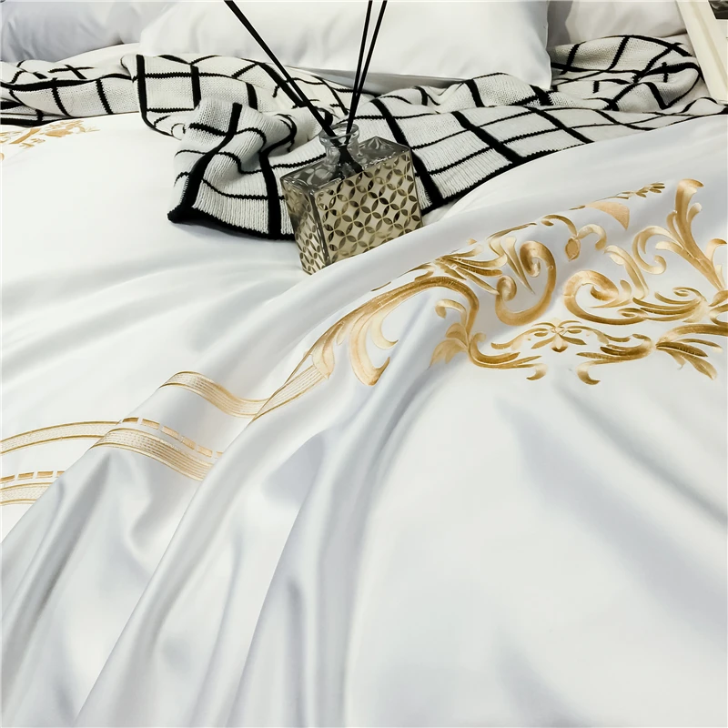 White Glossy Soft Satin Silk Cotton Gold Embroidery Palace Bedding Set Double Duvet Cover Set Bed Linen Fitted Sheet Pillowcases White Glossy Soft Satin Silk Cotton Gold Embroidery Palace Bedding Set Double Duvet Cover Set Bed Linen Fitted Sheet Pillowcases