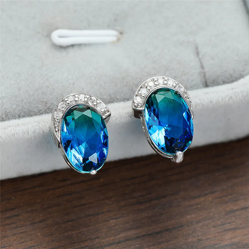 Большие овальные радужные кристаллы градиентные циркониевые серьги гвоздики