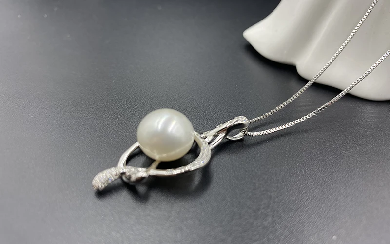 Sinya Natural pearl pendant necklace inlay cz stones high luster fine jewelry in 925 sterling silver for women include chain