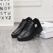 Женские повседневные короткие ботиночки; Женская осенне-зимняя обувь; женские вельветовые кроссовки; Теплая обувь на высокой платформе; мягкие модные ботинки