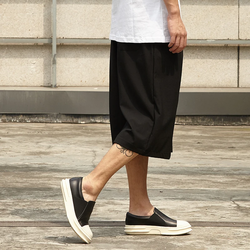 Men's new classic versatile wide leg cropped pants with elastic-waist drawstring casual baggy shorts
