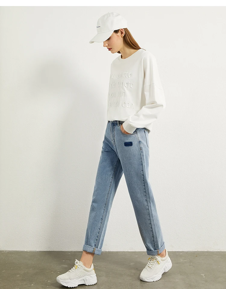 AMII Minimalism Autumn Fashion Embroidery Female Jeans Causal Cotton High Waist Straight Ankel-length Female Jeans 12070215