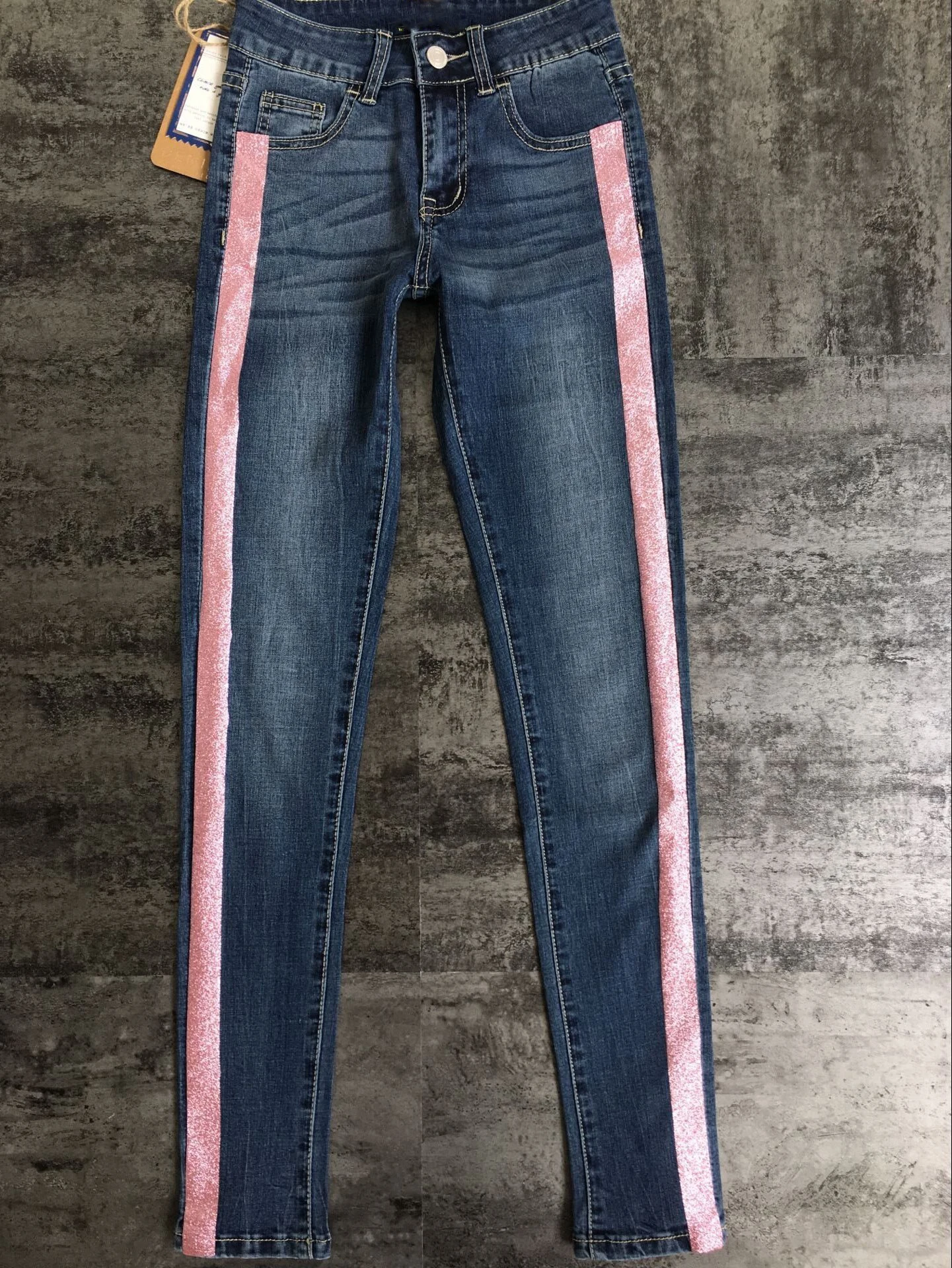 aeProduct.getSubject()