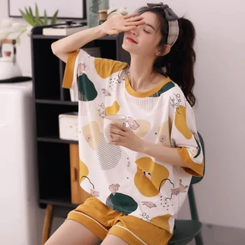 

Women Pajamas Set Cotton Casual Homewear Female Pyjamas Short Sleeve Pants Sleepwear Print University Women Pajama Polyester
