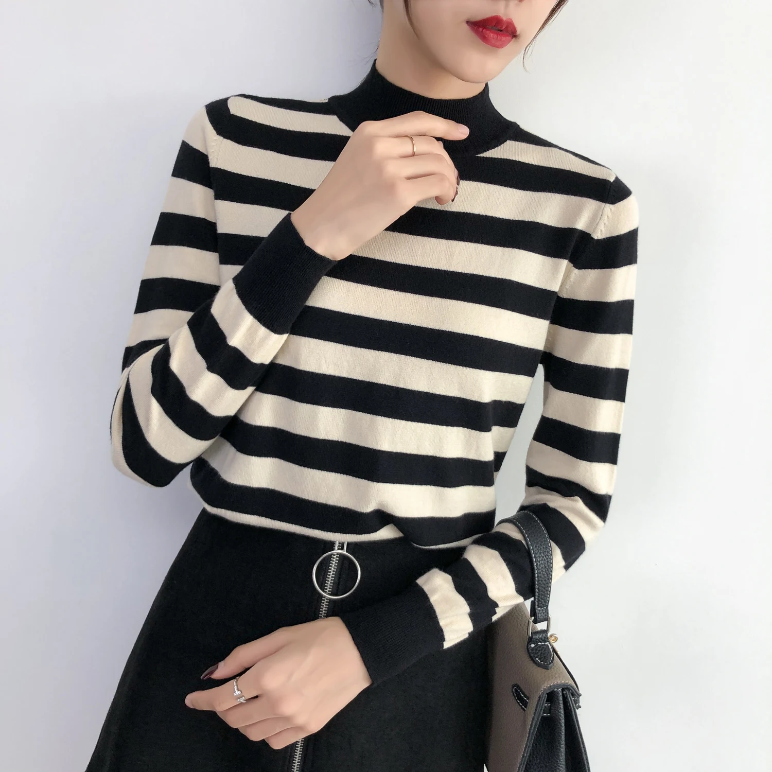 2019 New Semi-high-collar Knitted Sweater Women Long Sleeves Loose Stripes Casual Pullovers Black Lady Blue Tops Autumn Winter 2019 New Semi-high-collar Knitted Sweater Women Long Sleeves Loose Stripes Casual Pullovers Black Lady Blue Tops Autumn Winter