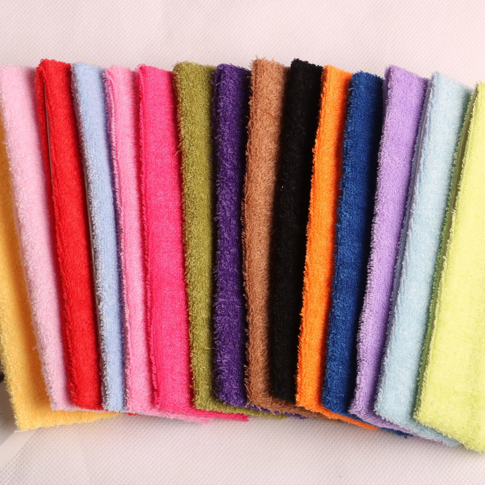 Рисунок 3 - Женская повязка на голову для йоги