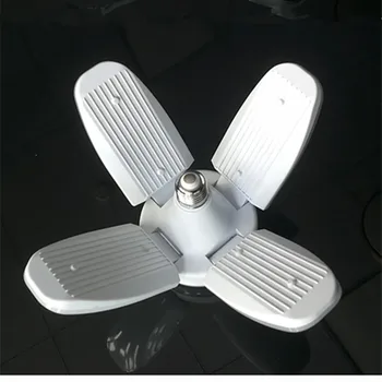

LED Garage Lights Foldable E27 Bulb 4 Adjustable Fan Blades Deformable Ceiling Lighting 6500K AC85-260V for Workshop Warehouse
