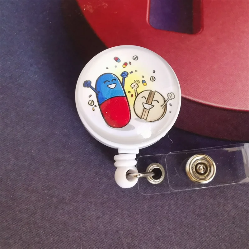 Badge Holder 1 Piece Cartoon Pill Pattern Retractable Nurse Badge Reel Doctor Student ID Card Exhibition