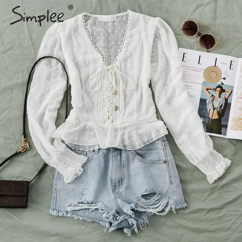 Tanie Simplee zasznurować dekolt w serek kobiet bluzka koszula Dot druku kobiet szyfonowa biała bluzka koszula Puff rękaw damskie potargane peplum topy