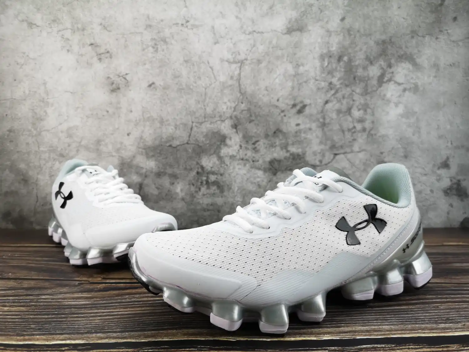 scorpio 3 under armour