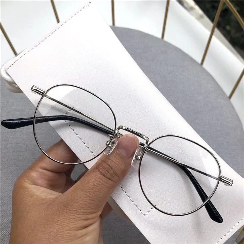 

Ultralight Retro Prescription Eyeglasses Frame Women Round Myopia Optical Korean Gentle Brand Leto Glasses Frame Men Titanium