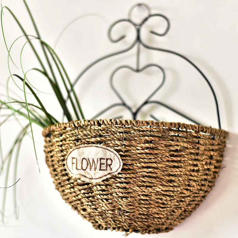 

Hand-woven iron straw basket wall living room bedroom wall decoration flower wall hanging green fake flowers hanging flowers