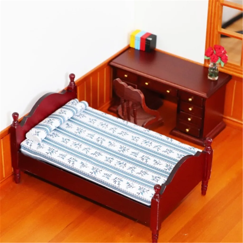 

Furniture Toys Doll Accessory 1:12 Mini Dollhouse Furniture Bed Set Miniature Living Room Kids BAby Pretend Play Toy Doll Bed