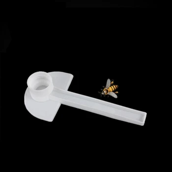 

10pcs Bee Water Drinking Feeding Tool Plastic Bumblebee Bee Feeder Fountains Beekeeping Tool Nest Door Bee Water Feeder