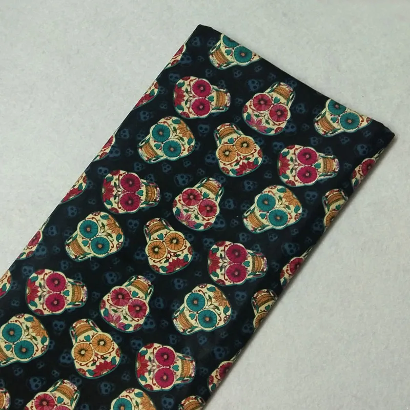 Brand New Vintage Royal Flower Skull Printed Cotton Fabric 50x105cm
Flower Skull Fabric Patchwork Cloth Dress Home Decoration