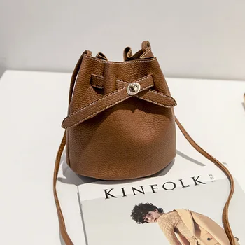 

2020 new women's bag litchi pattern bucket type pumping core shoulder bag