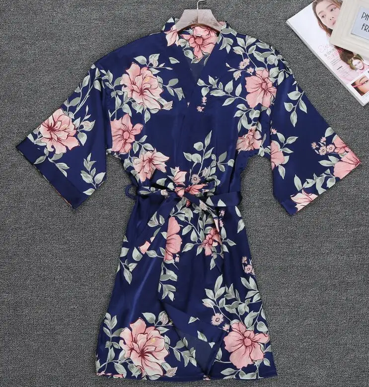 navy blue Новое поступление, цветочные принты, сексуальные женские кимоно халаты, мода, дизайн, половина рукава, красивые атласные халаты, ночное белье, хит - Цвет: navy blue