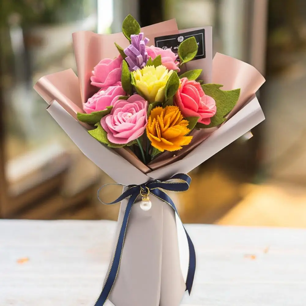 

Handmade Non-Woven Bouquet Diy Set Holding Flowers With Light Handicraft Material Kit