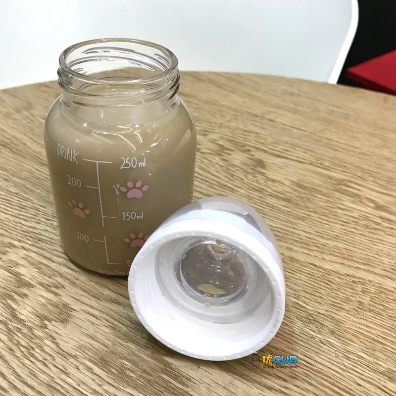 Милый котенок с рисунком молочной бутылки стакана воды с калибровкой Стекло бутылки клубника Кофе чашка для путешествий для ребенка с изображением кота, бутылка для воды