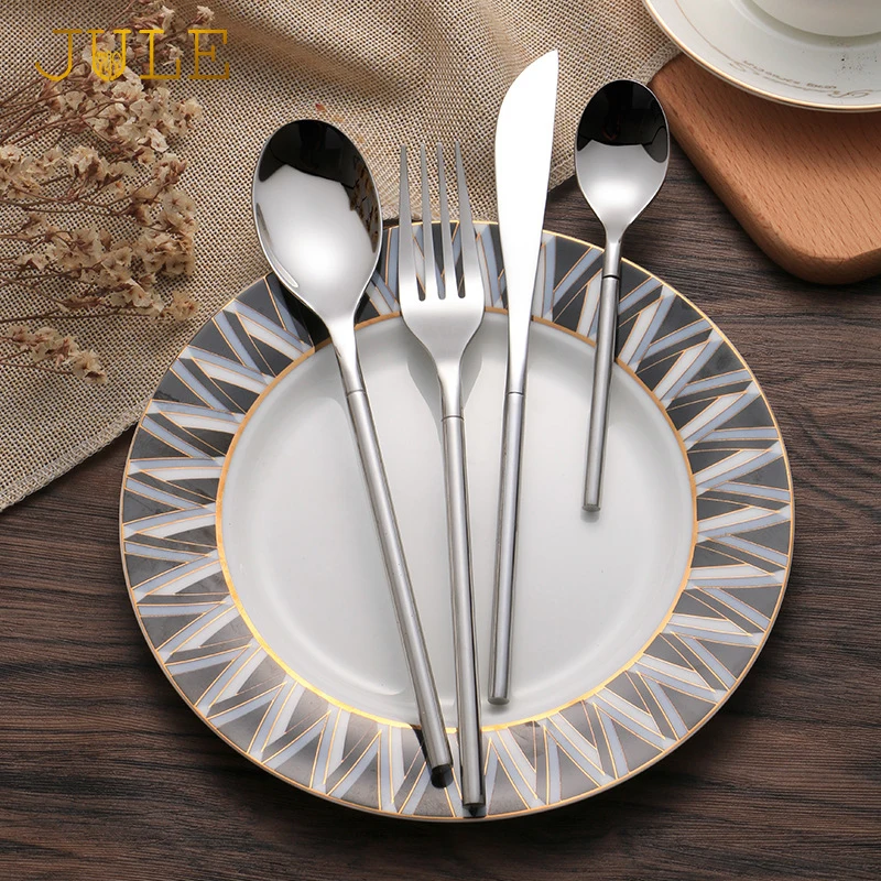 

18/10 Stainless Steel Dinnerware Set 24-piece Korean Style Luxury Solid Silver Cutlery Set Top Knifes Tablespoons Forks for Food