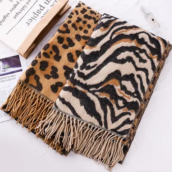 

Autumn and winter new imitation cashmere leopard print zebra print scarf thickened to keep warm long stream su neck