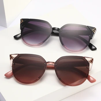 

2020 New Fashion Brand Designer Cat Eye Sunglasses Women Oversized Frame Vintage Sun Glasses Eyewear UV400
