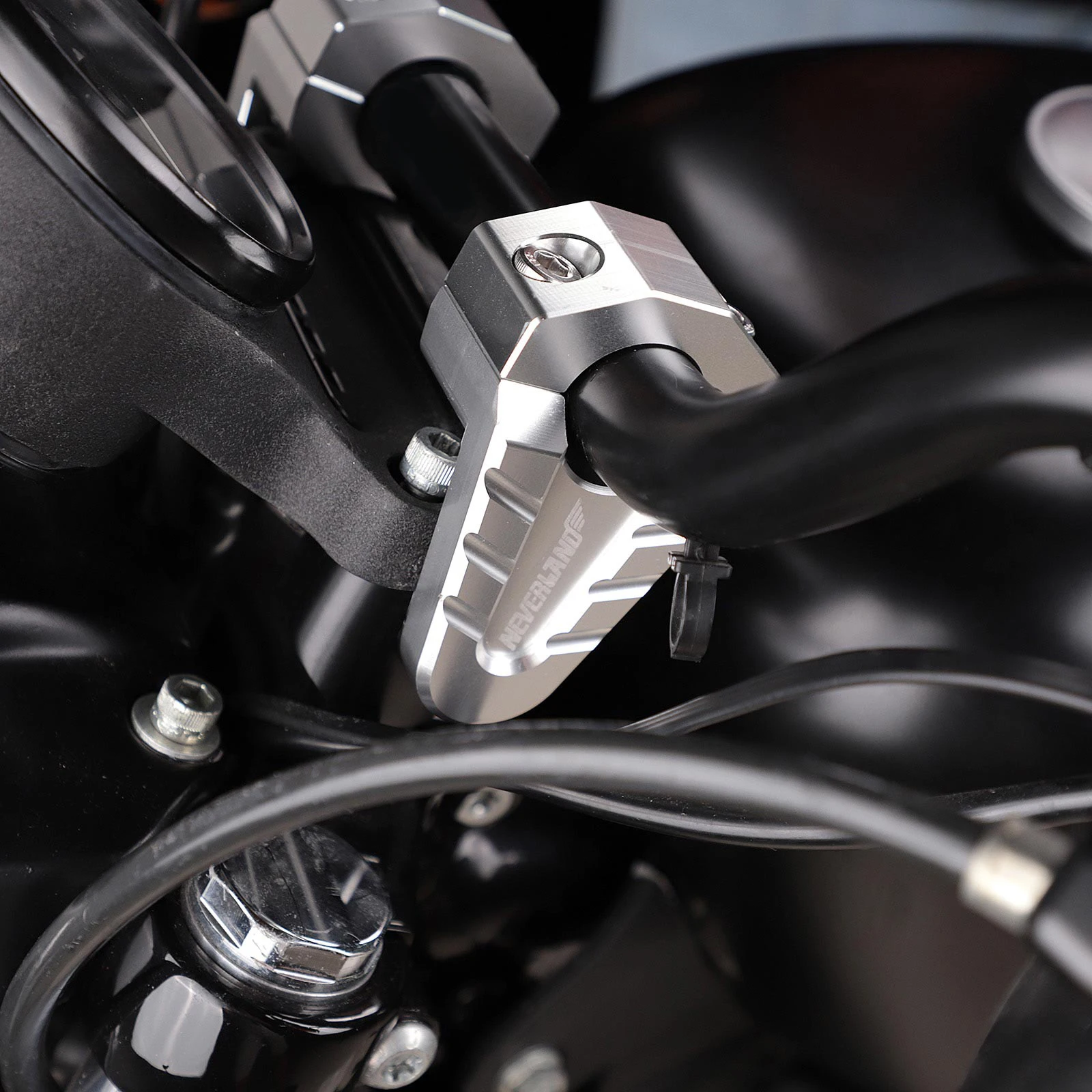 22 мм 28 мм CNC серебряный дизайн стояк Крепление-зажимы мотоцикл руль стояки передний жир бар для Yamaha BMW KTM Suzuki Honda D45