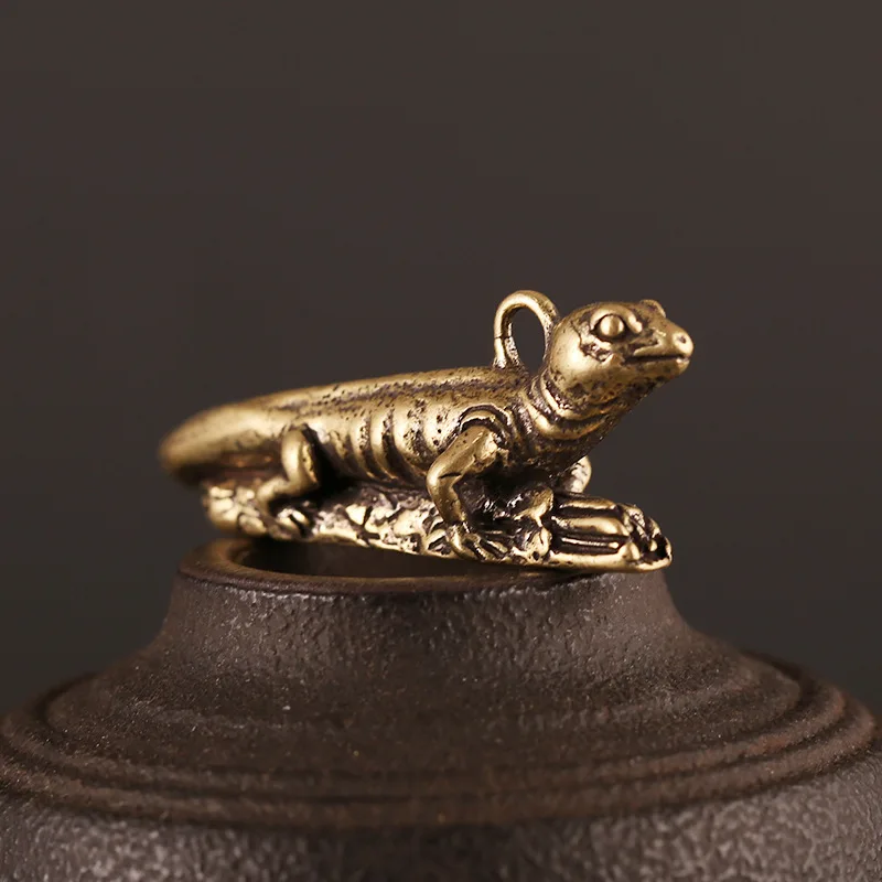 lizard pendants brass (8)